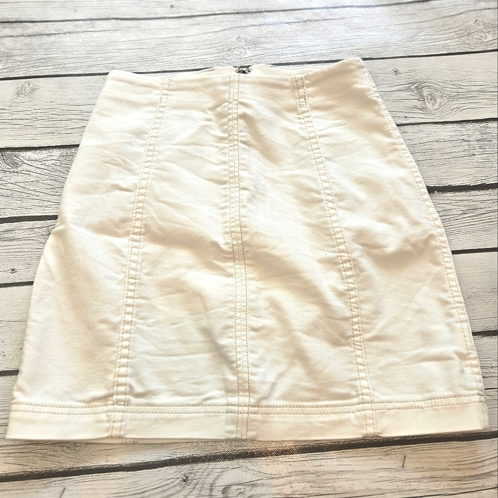 Free People Womens Skirt Sz 2 White Stretch Mini A Line Festival Night Out - Picture 1 of 5